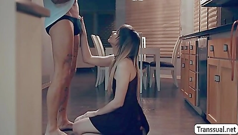 Bareback babe gets her ass fucked in front of her stepbrother