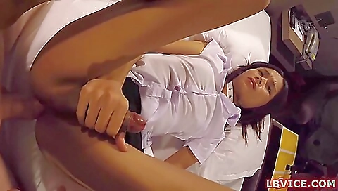 Asian milf with a good ass and natural tits gets her asshole fucked