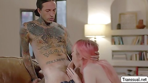 Petite redhead seduced by handsome dude in bareback