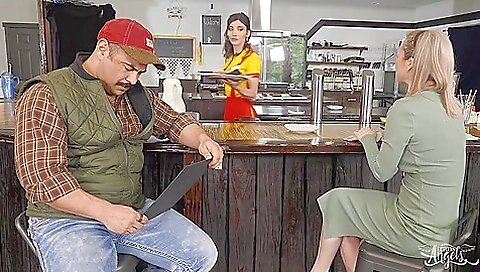 Interracial movie with a skinny latina getting banged