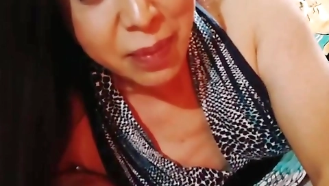 Shemale with amazing body sucks cock and gives it a round