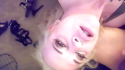 Angel with a big booty is getting her pussy pounded